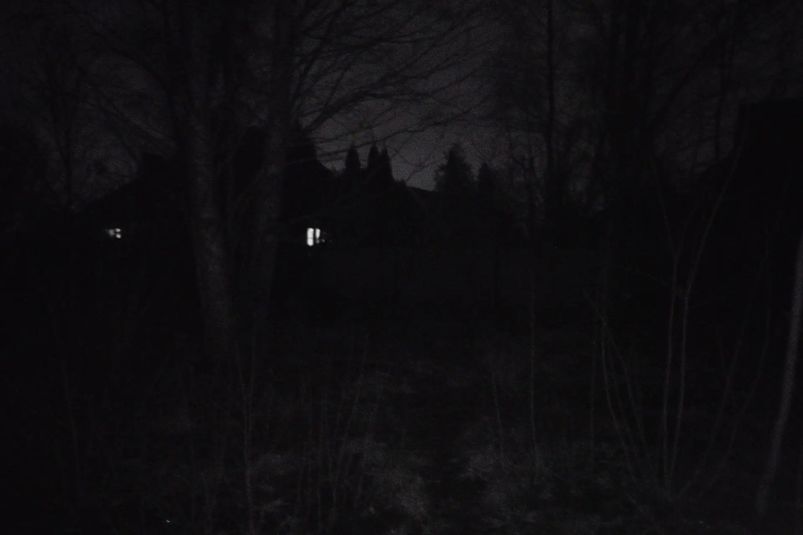 darkness-outdoors1-full